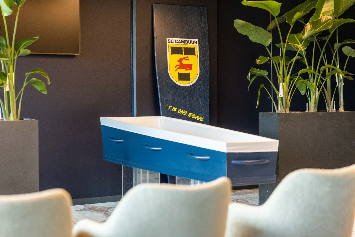 De Skybox met uitzicht op het veld: opstelling voor een plechtigheid